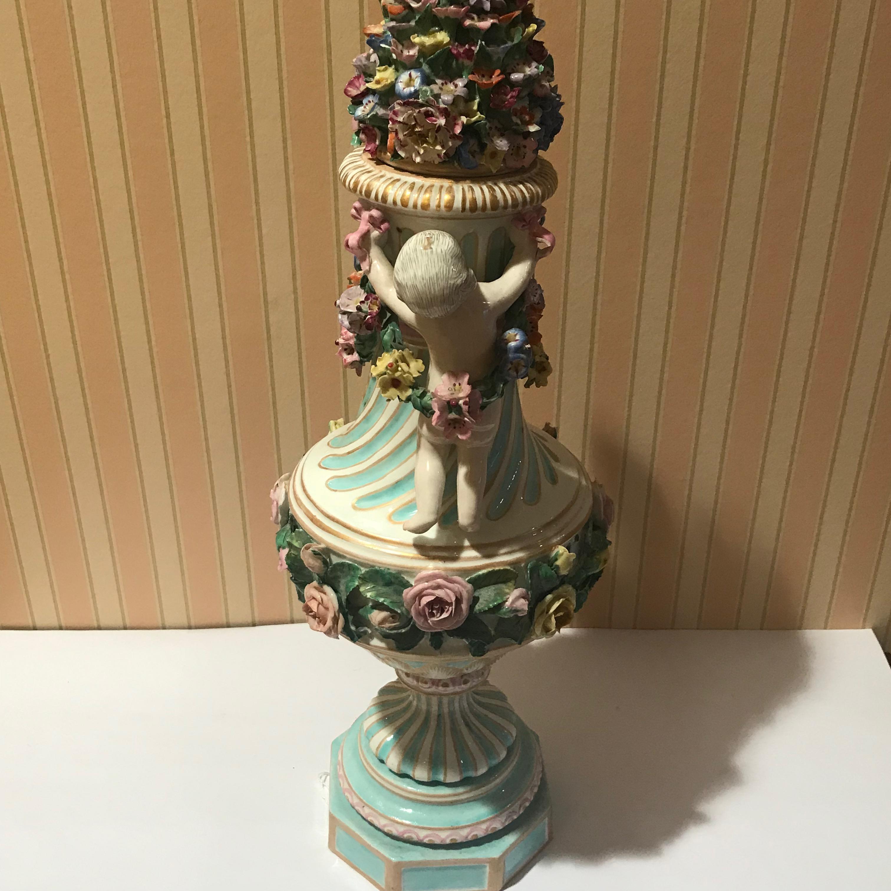 Meissen Covered Figural Vase, 1774-1815 In Fair Condition In Washington Crossing, PA