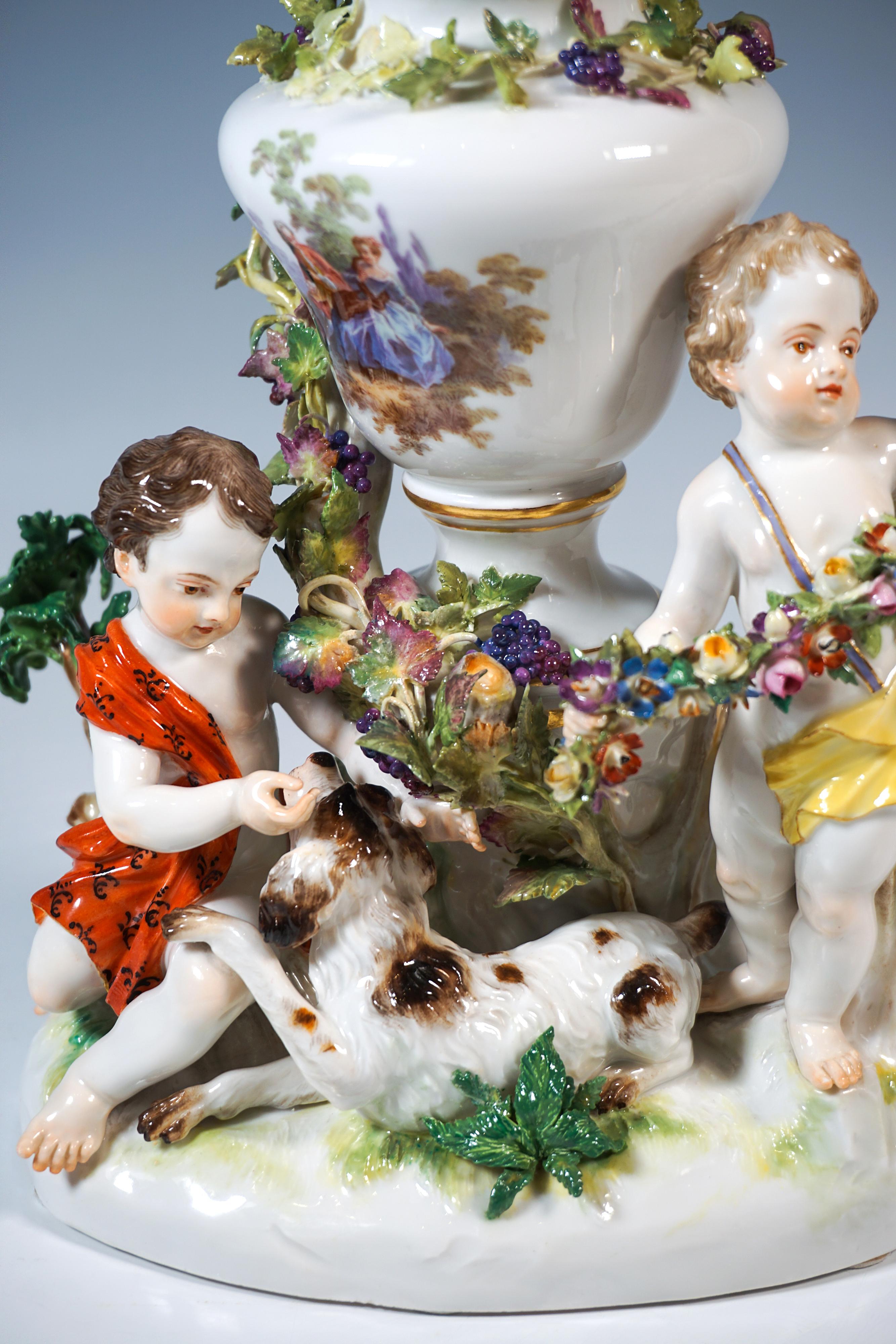 Meissener Amor-Gruppe mit Hund und Potpourri, von J.J. Kaendler, Deutschland, um 1870 im Angebot 3