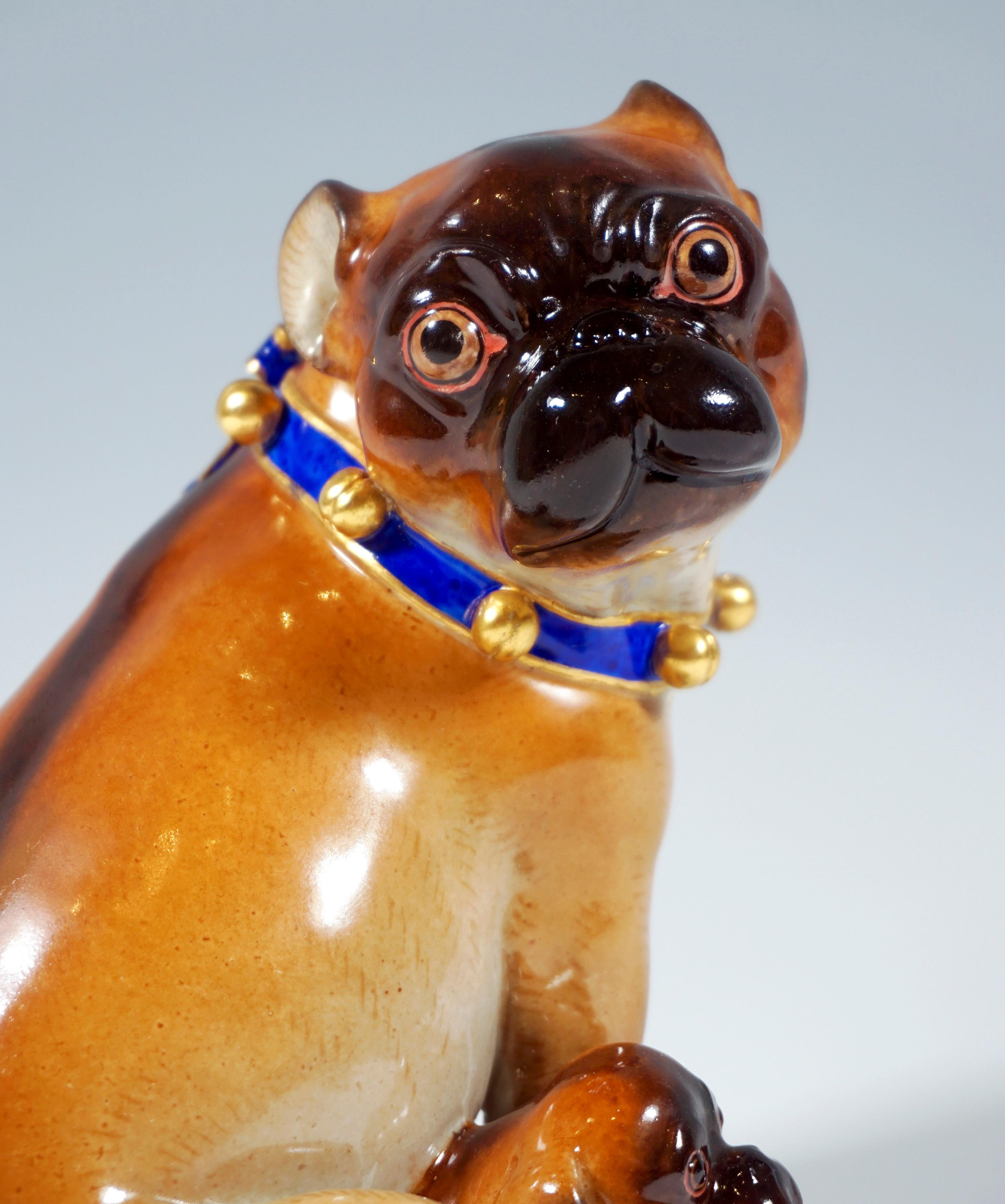Fait main Groupe de chiens de Meissen avec chiot et cloches par J.J. Kaendler Allemagne, vers 1850 en vente