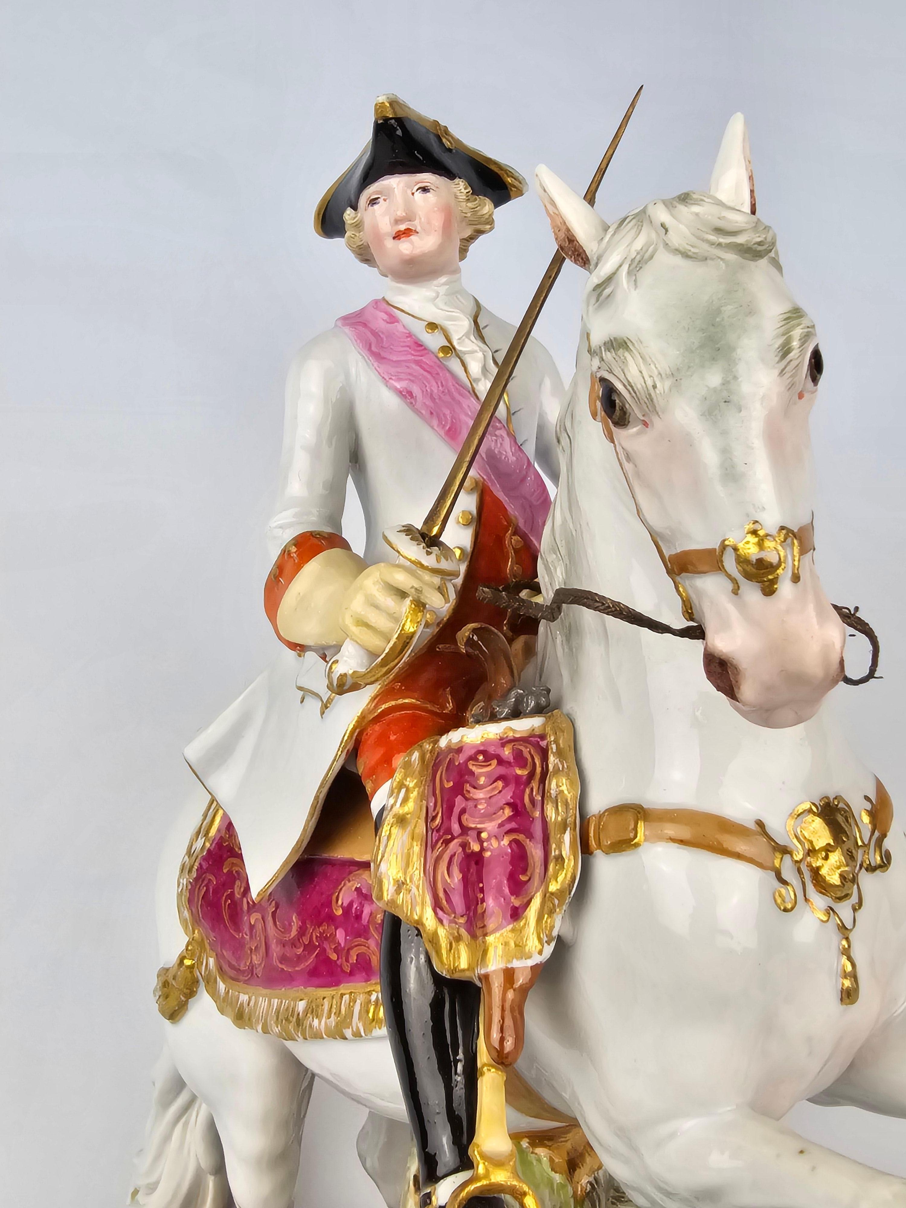 Meissen Imperatrice Caterina II a cavallo In condizioni buone a Altrincham, GB