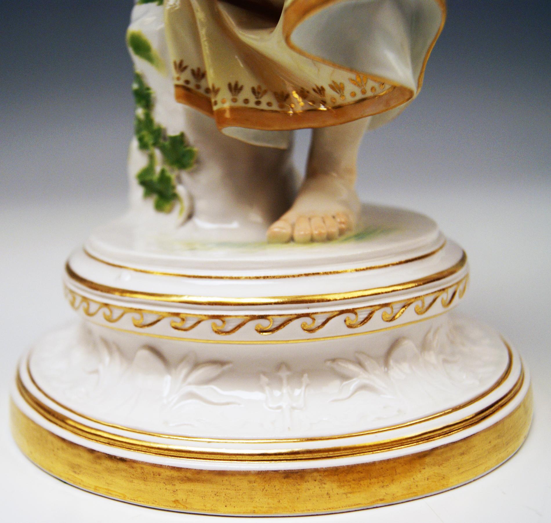 Porcelain Meissen Female Nude Figurine After The Bath Model M 193b R. Ockelmann ca: 1890