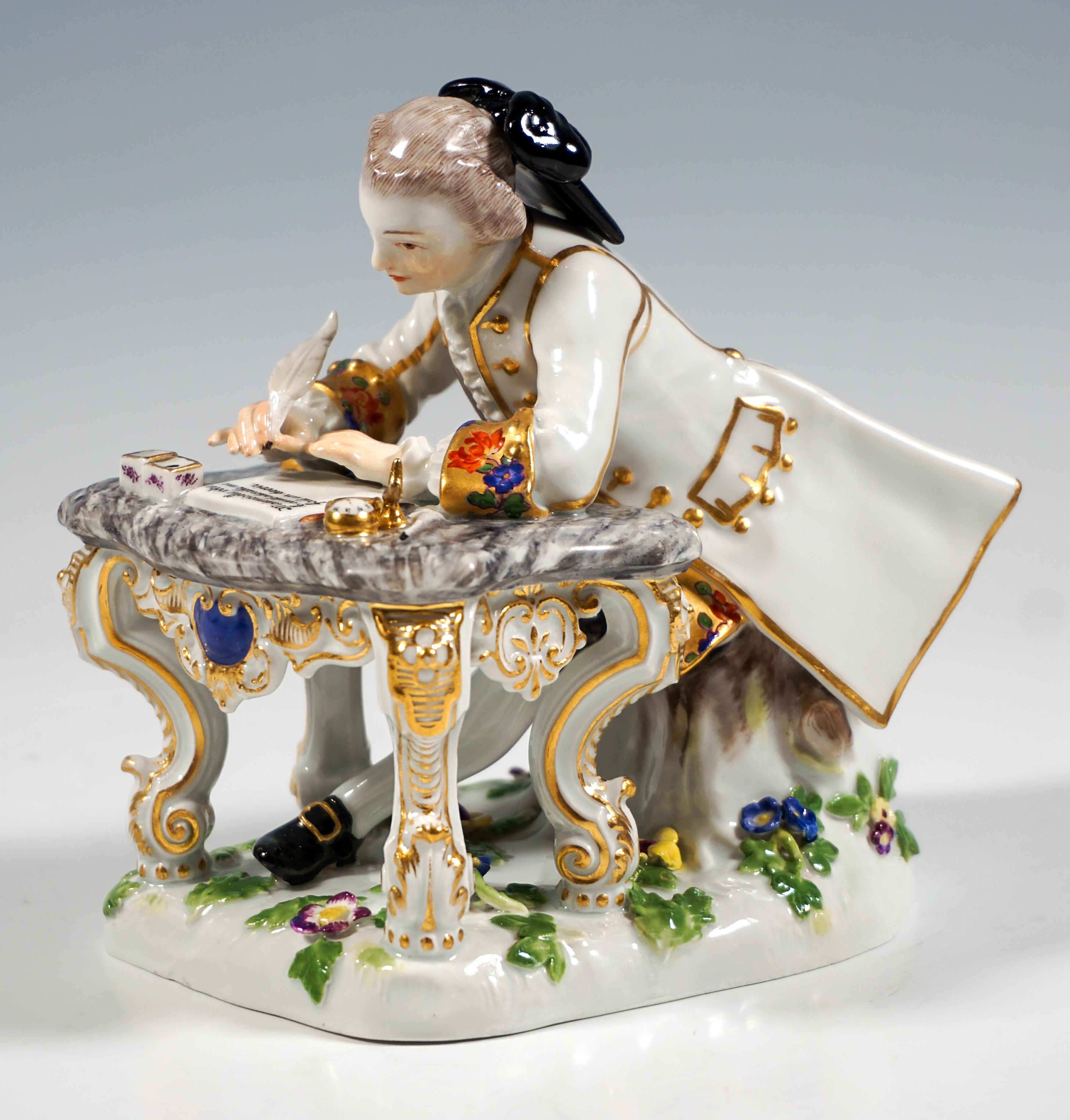 Meissener Figur Cavalier am Schreibtisch beim Schreiben eines Liebesbriefes, Kaendler, CIRCA 1860 (Barock) im Angebot