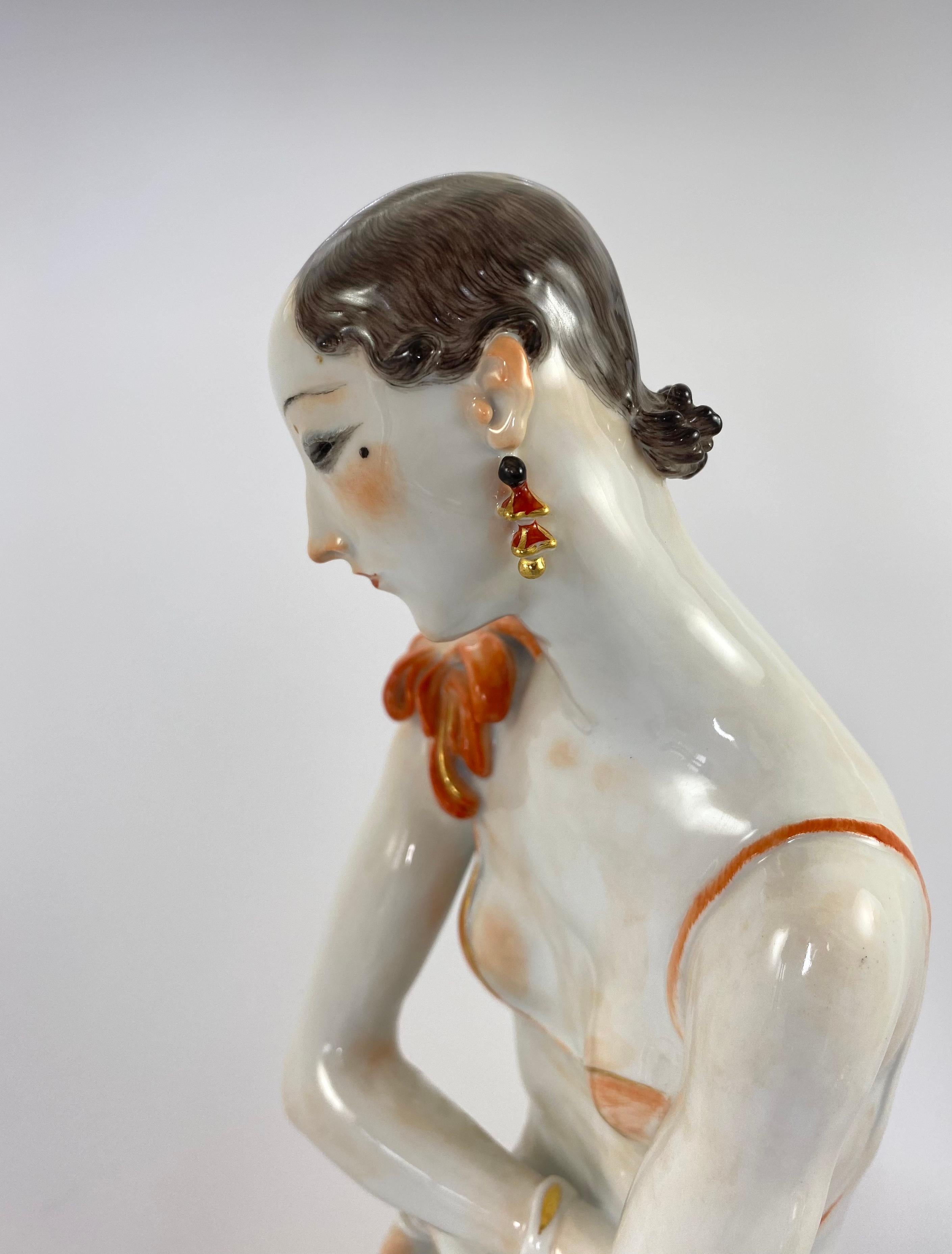 Meissen Figure ‘Dame Mit Faecher’, Paul Scheurich 8