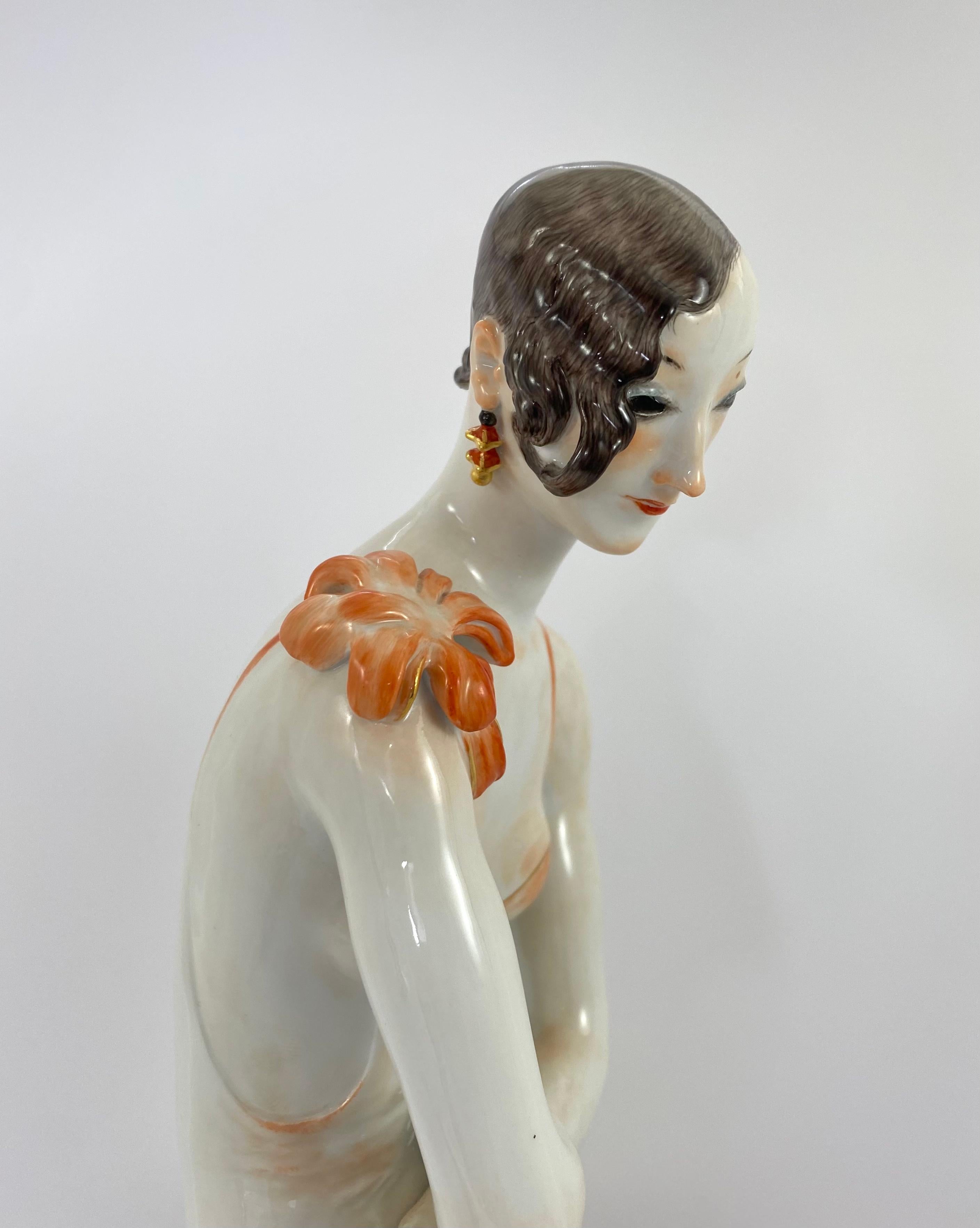 Fired Meissen Figure ‘Dame Mit Faecher’, Paul Scheurich