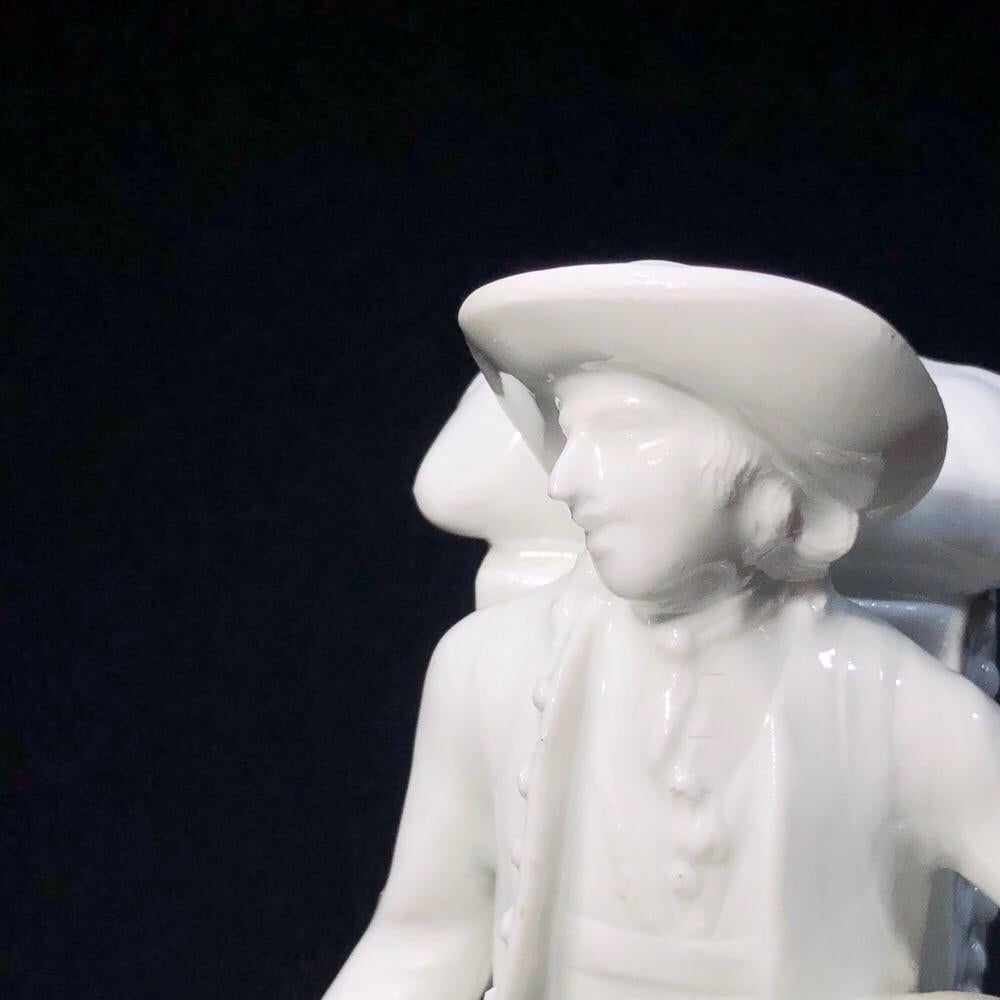 Meissen Figure of the ‘Print Seller’, in the White, circa 1750 For Sale 1