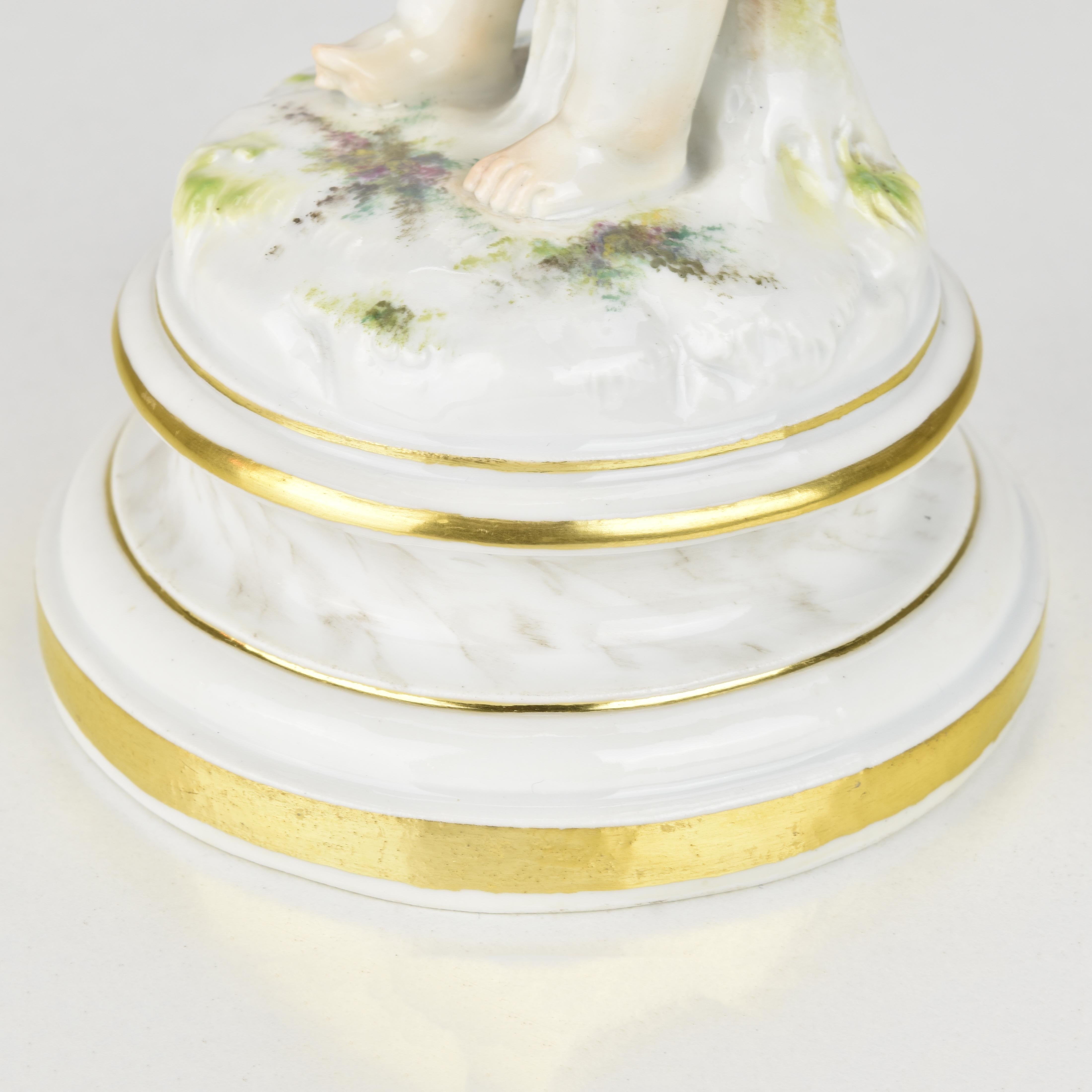 Meissen Figurine “Armor unter dem Pantoffel” Cupid with Slipper, 19th Century in vendita 6