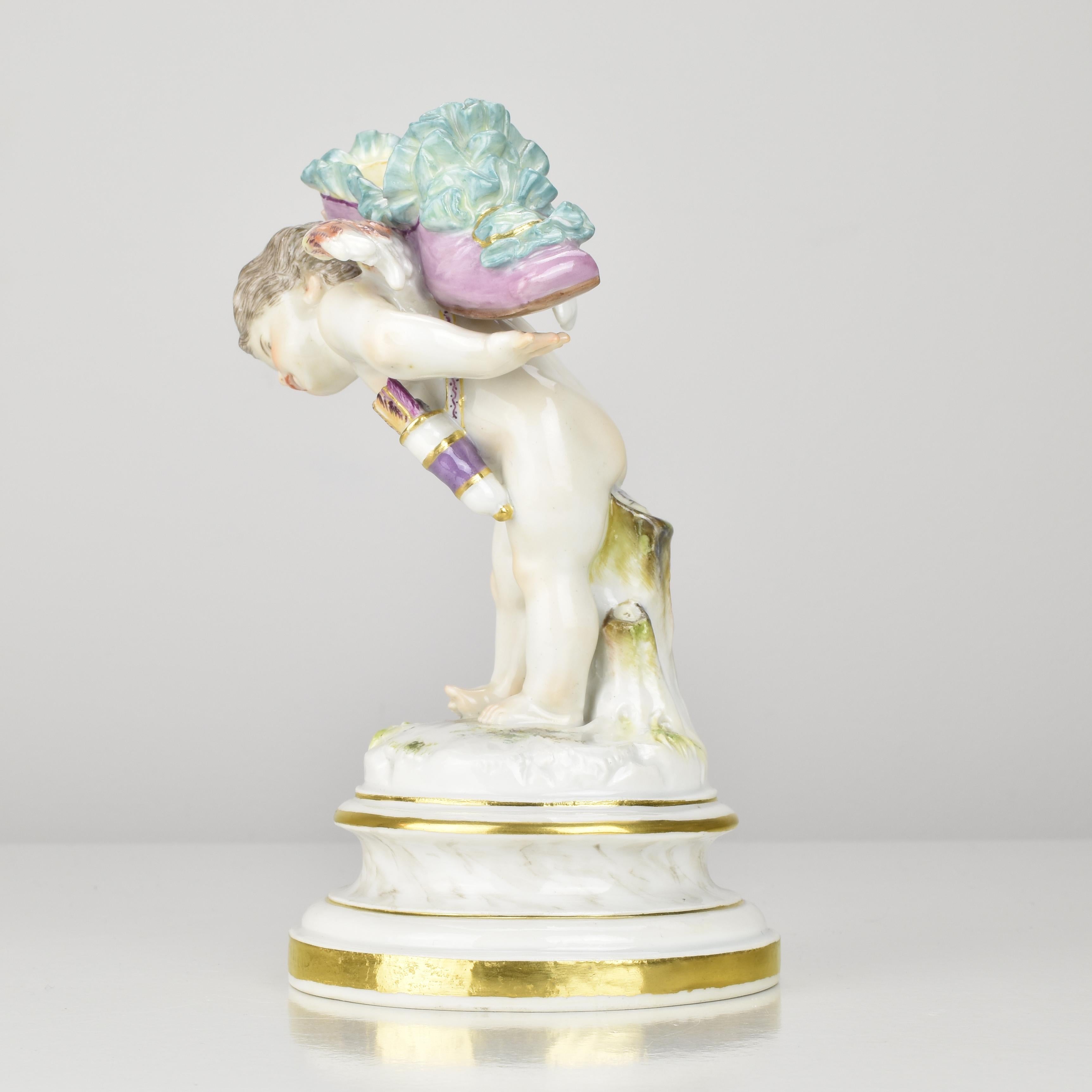 Tedesco Meissen Figurine “Armor unter dem Pantoffel” Cupid with Slipper, 19th Century in vendita