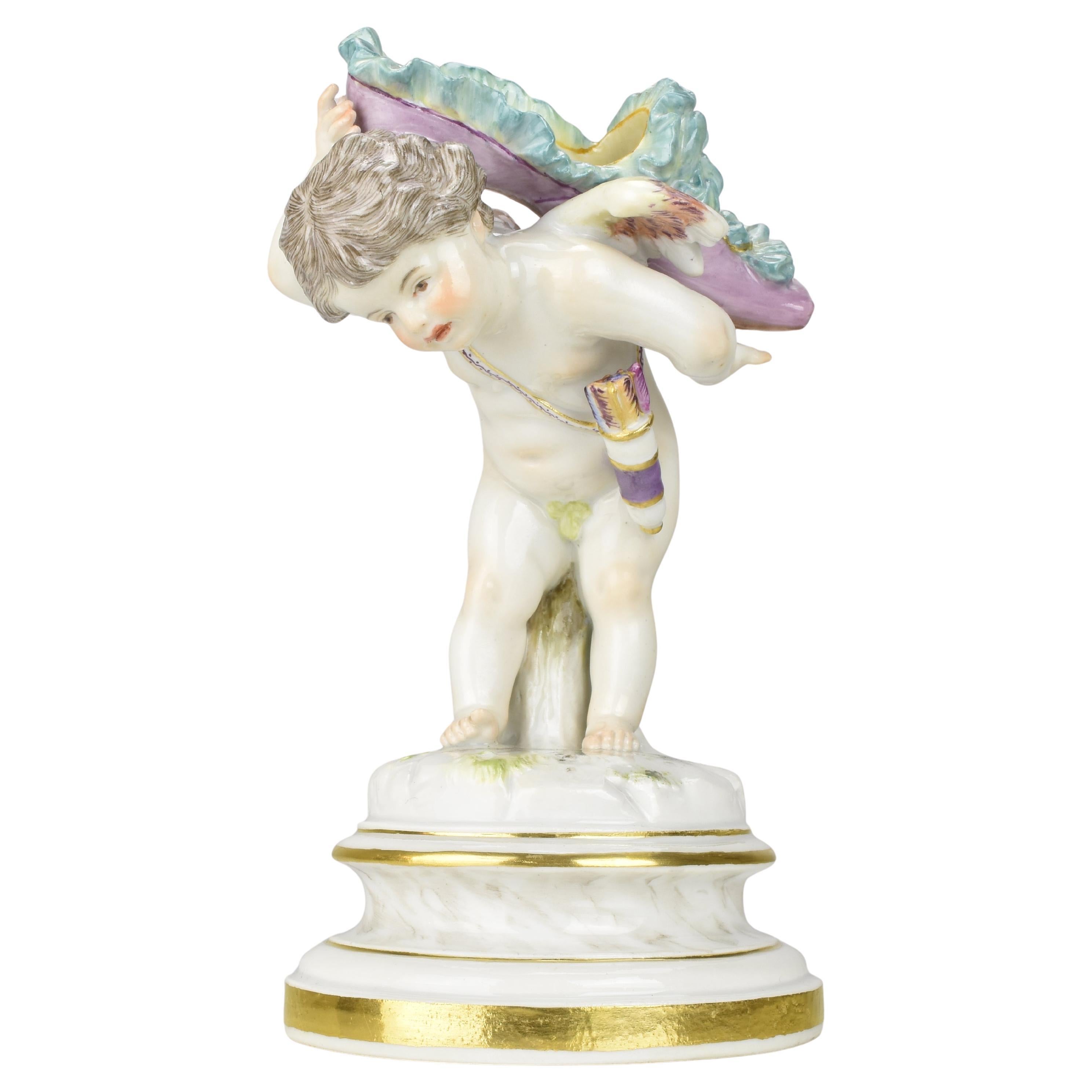Meissen Figurine “Armor unter dem Pantoffel” Cupid with Slipper, 19th Century in vendita