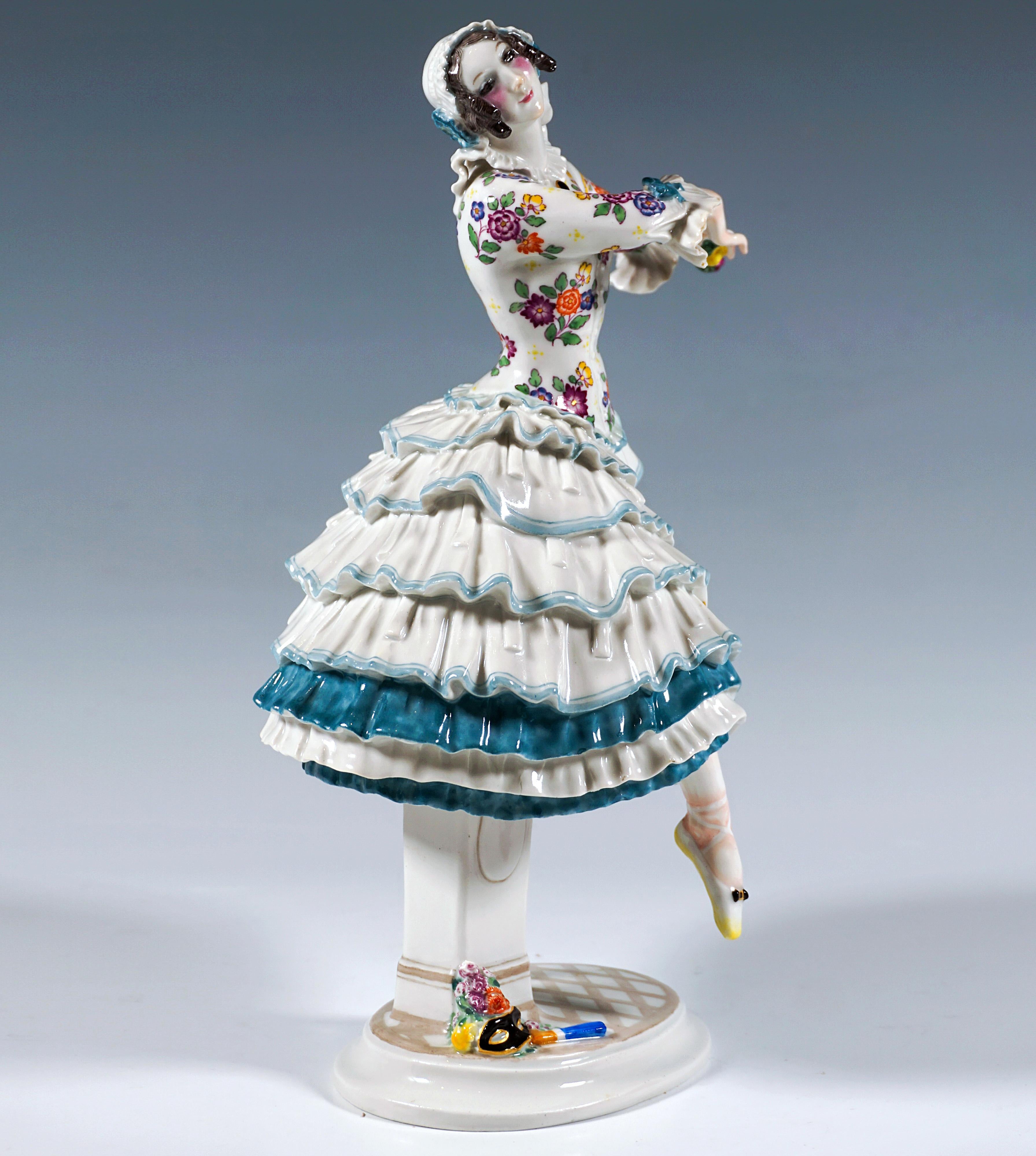 Finest Meissen Porcelain Figurine:
Dancer balancing on the ball of her left foot, lifting her right leg slightly forward with her foot extended downward, leaning her head to the right and leading both arms elegantly to her left side, flowers in her