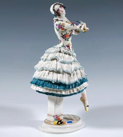 Meissener Figur „Chiarina“, russisches Ballett „ Karneval“, von Paul Scheurich, 20. Jahrhundert