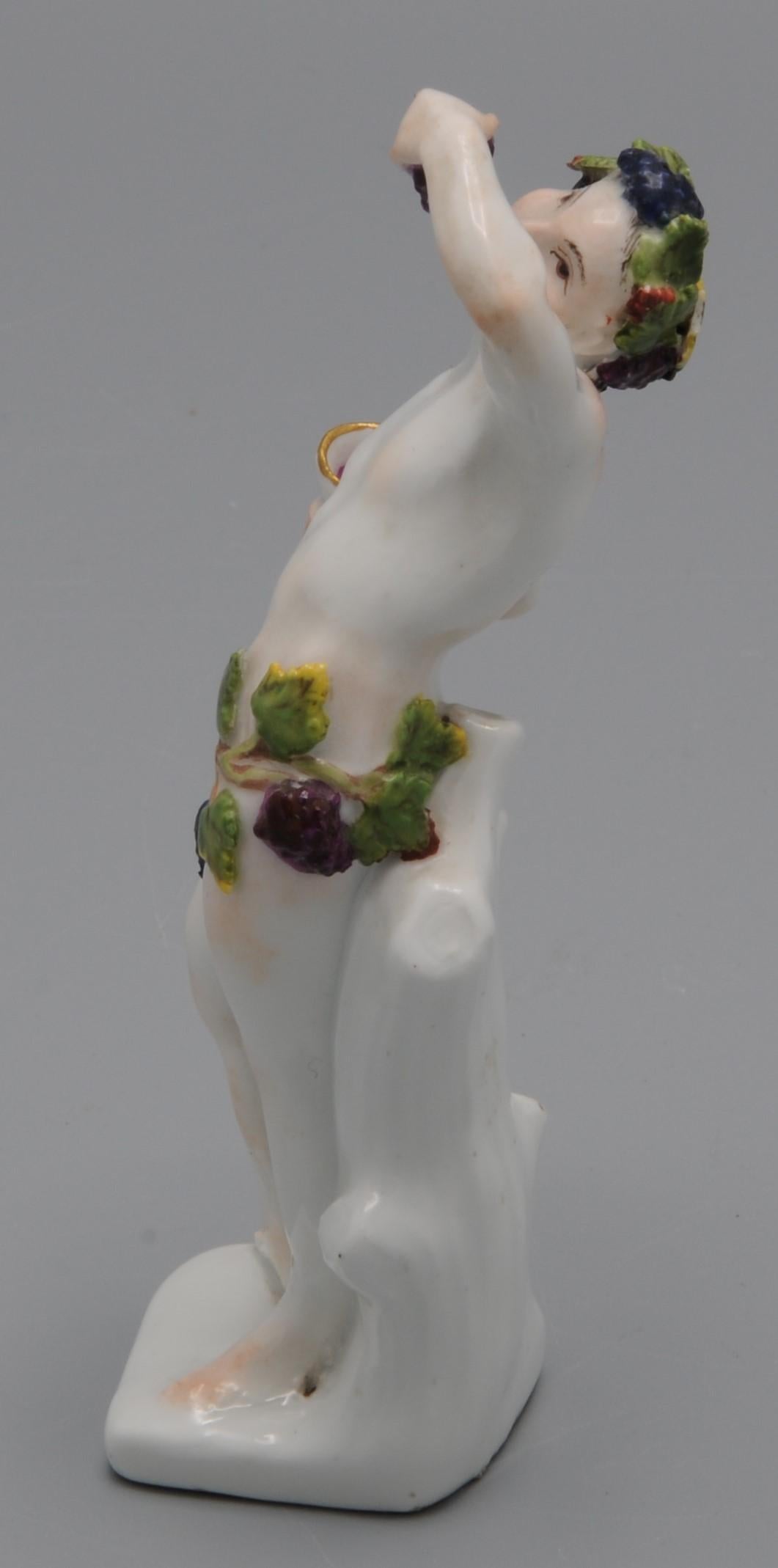 Peint à la main Figurine d'un Bacchant de Meissen par Kaendler, 1740 en vente