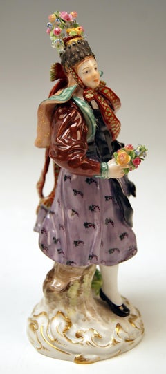 Meissen Figurine Peasant Woman Hormetjungfer Model Q 190 B by Hugo Spieler, 1900