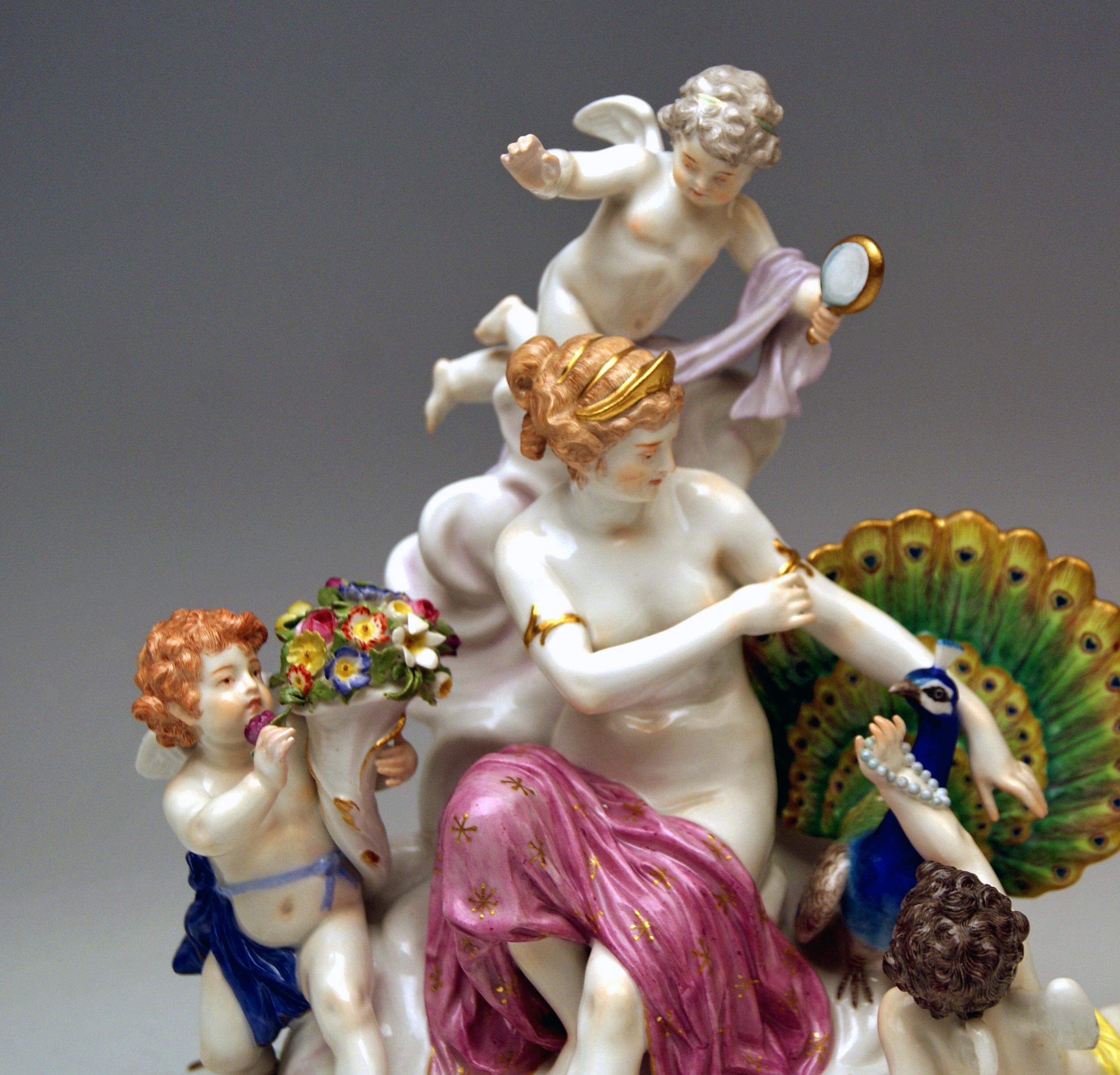 Meissen Figurines Allegory of Air Juno with Peacock Model O 199 Paul Helmig 1900 In Good Condition In Vienna, AT