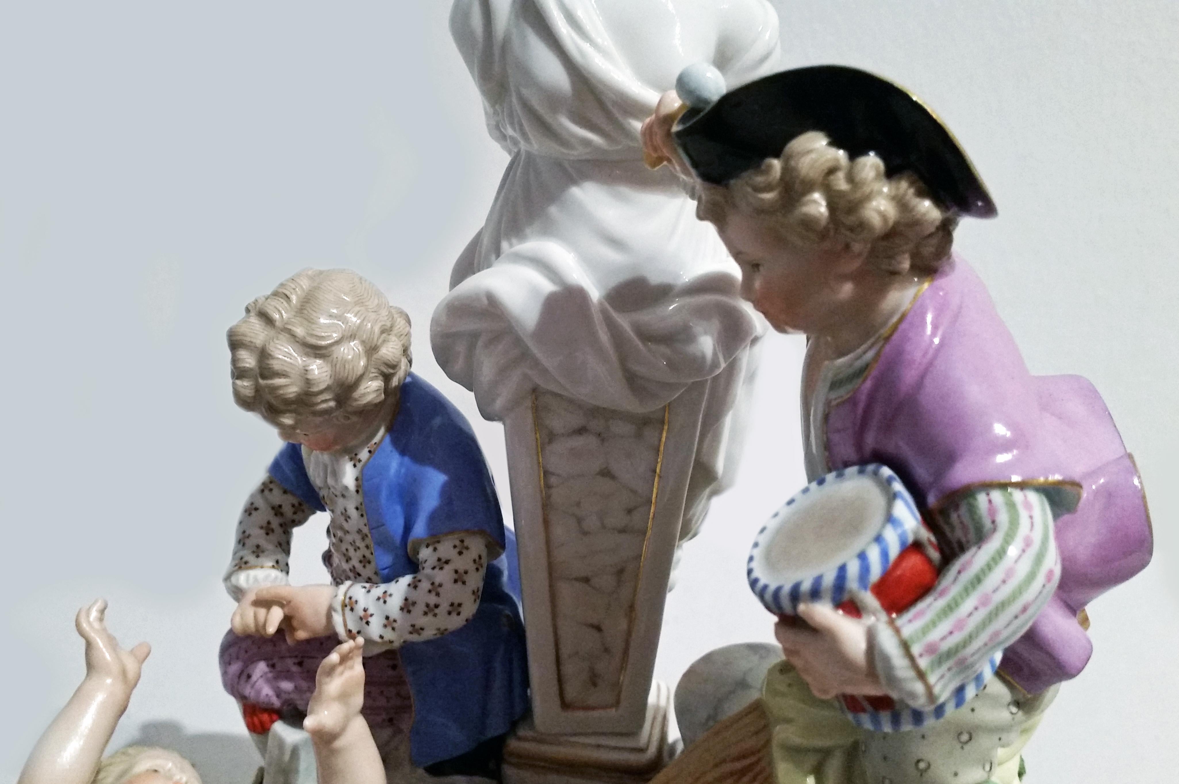 Rococo Figurines de chérubins et chérubins pivotants de Meissen Modèle G 32 d'Acier, fabriquées vers 1920 en vente