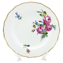 Assiette florale en porcelaine fine de Meissen Début du 20e siècle