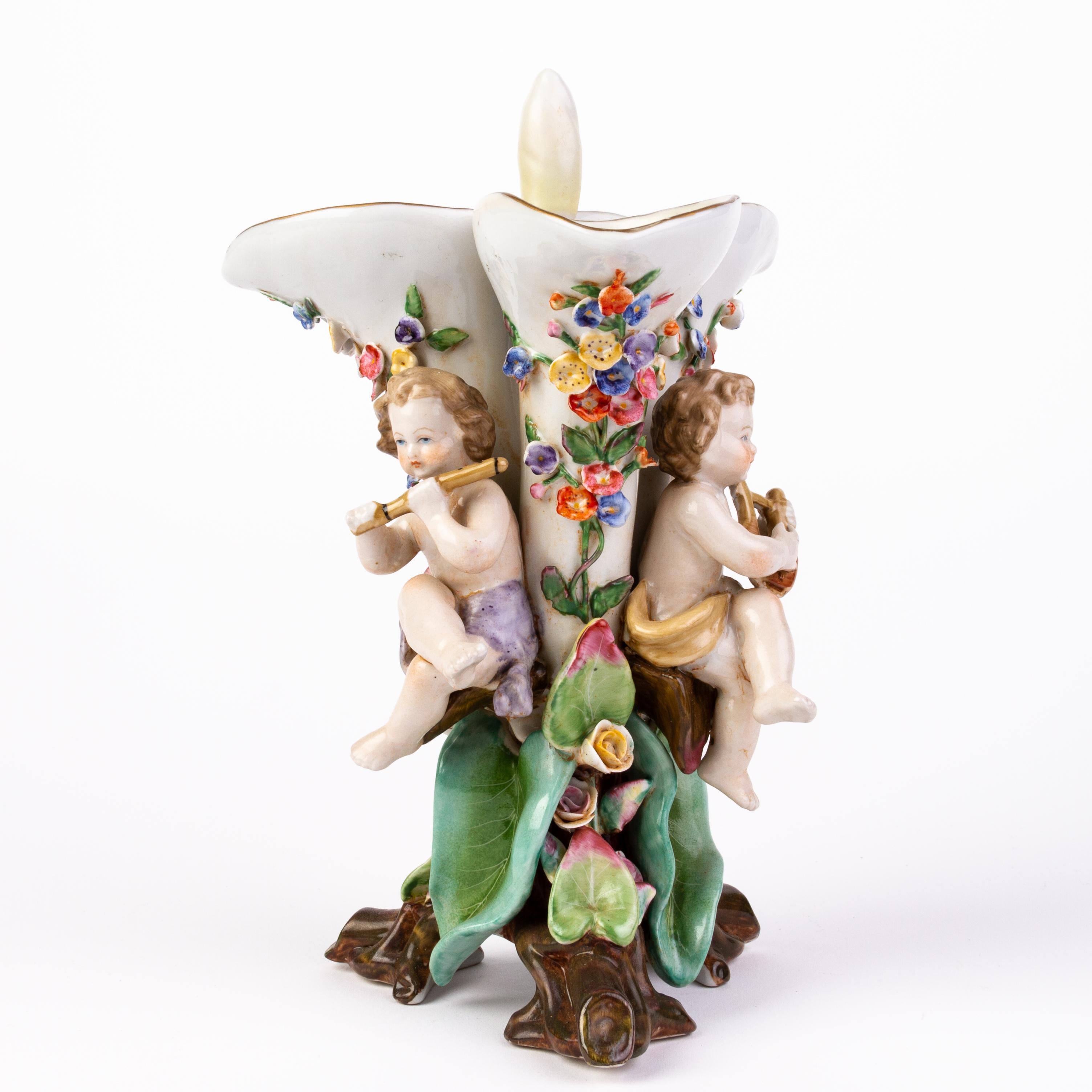 Meissen Fine Porcelain Putti Musicians Spill Vase  In Good Condition For Sale In Nottingham, GB
