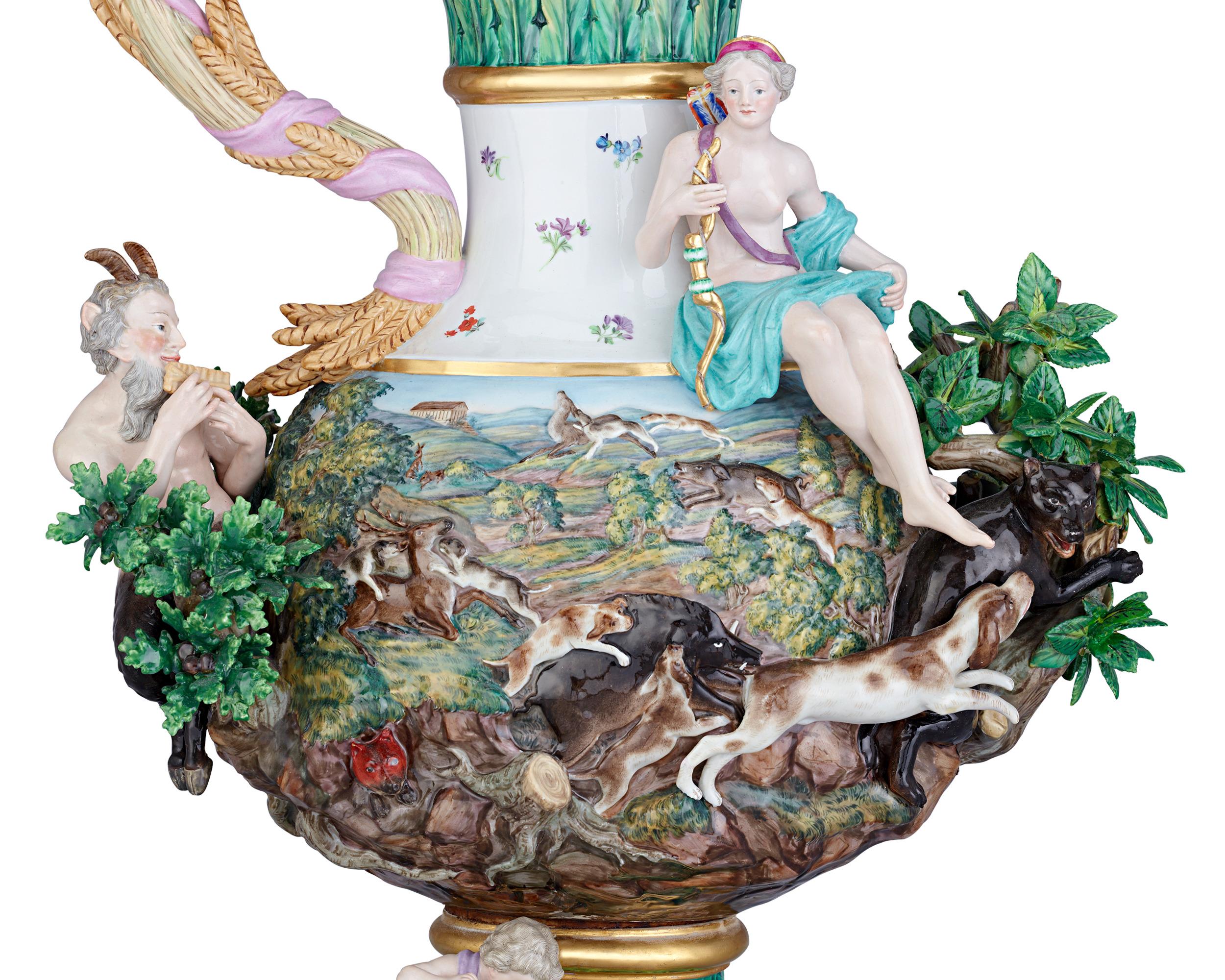 Meissener Vier Elemente Porzellan Ewers im Angebot 1