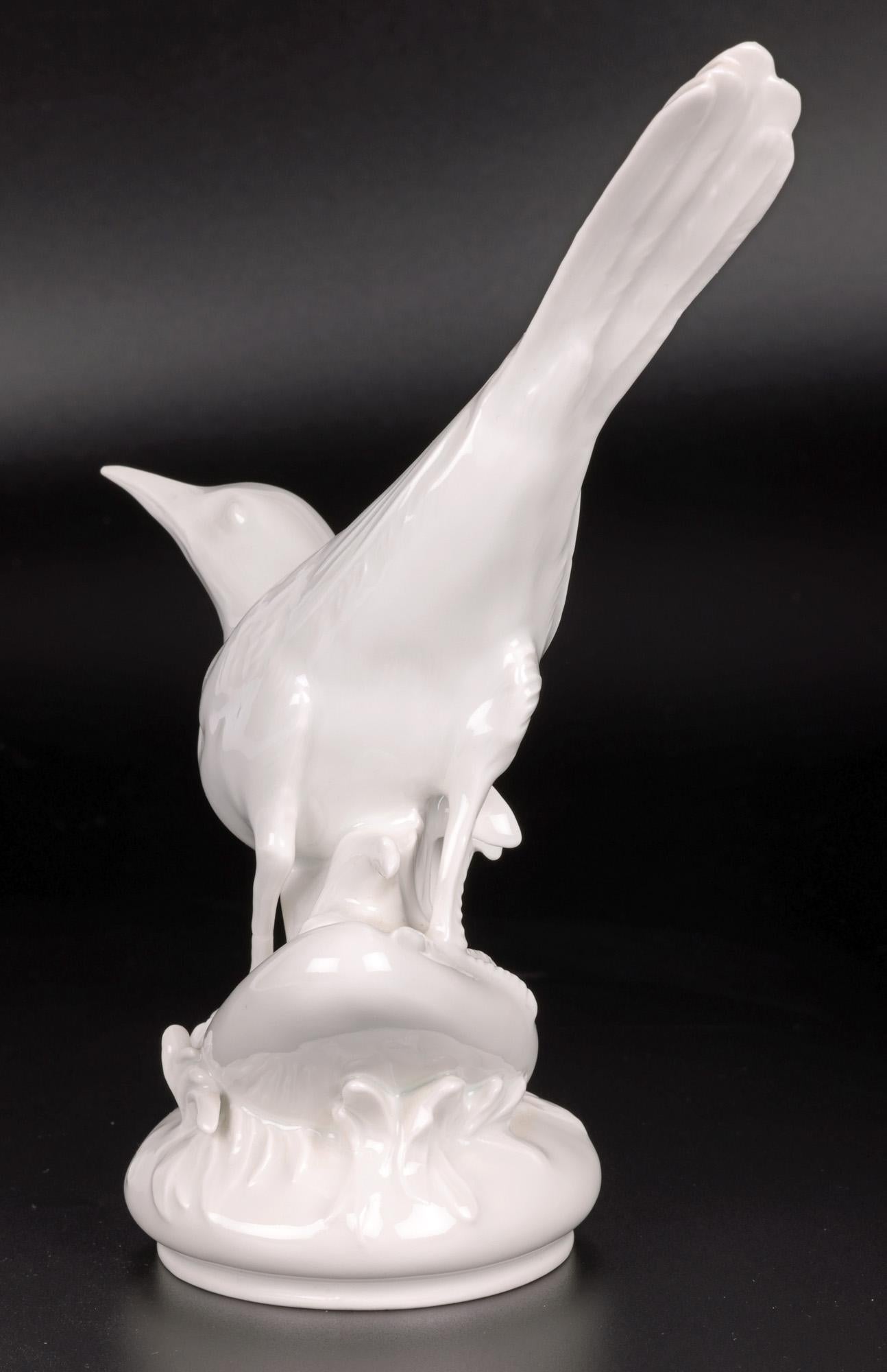 Meissen German Weiss Porcelain Garden Bird Starling Figure 6