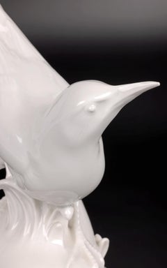 Meissen German Weiss Porcelain Garden Bird Starling Figure