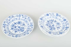 Meissen, Germany. 4 porcelain salad plates with “Blue Onion” pattern.