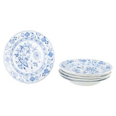 Meissen, Germany. 6 porcelain dinner plates with “Blue Onion” pattern.