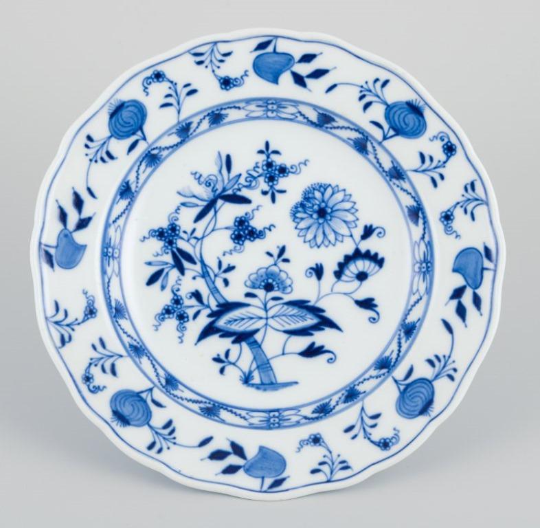 Meissen, Alemania. Patrón Cebolla Azul. Cuatro platos de cena antiguos. Finales del siglo XIX Alemán en venta