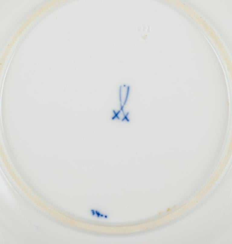 Meissen, Alemania. Patrón Cebolla Azul. Cuatro platos de porcelana. Porcelana