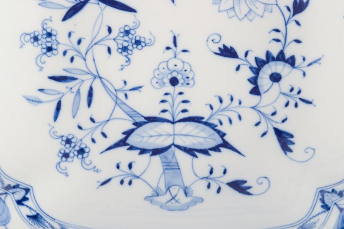 Porcelain Meissen, Germany. Blue Onion pattern. Large square bowl. Approx. 1900 For Sale