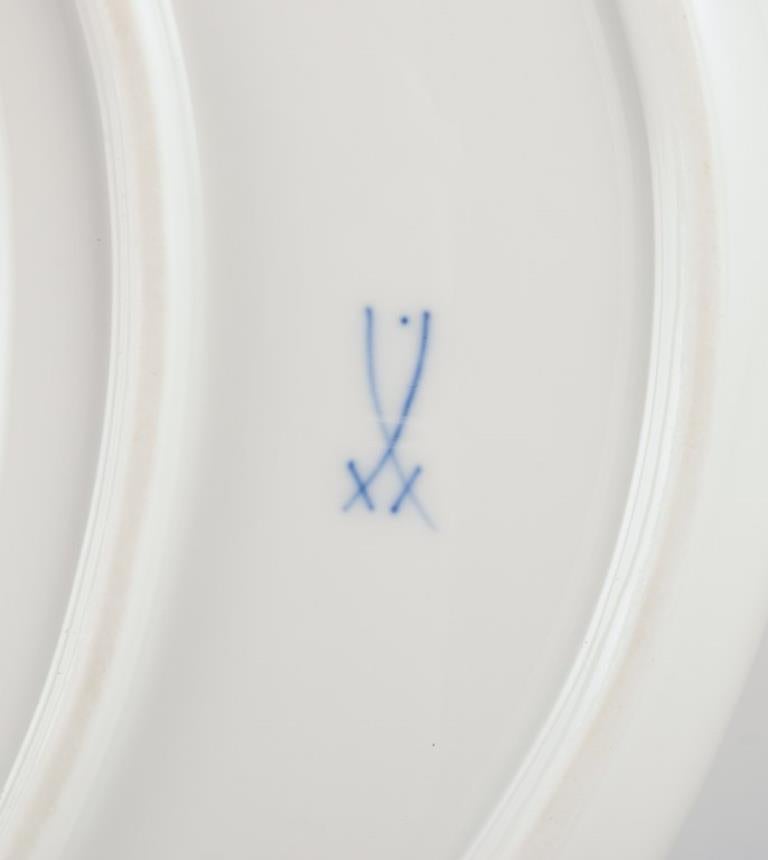 Meissen, Alemania. Patrón Cebolla Azul. Juego de cuatro platos de porcelana. siglo XX en venta