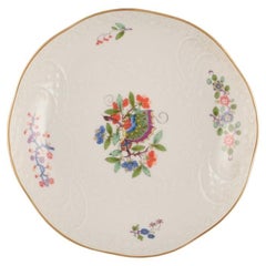 Meissen, Allemagne. Bol peint à la main avec des papillons et des fleurs, années 1930