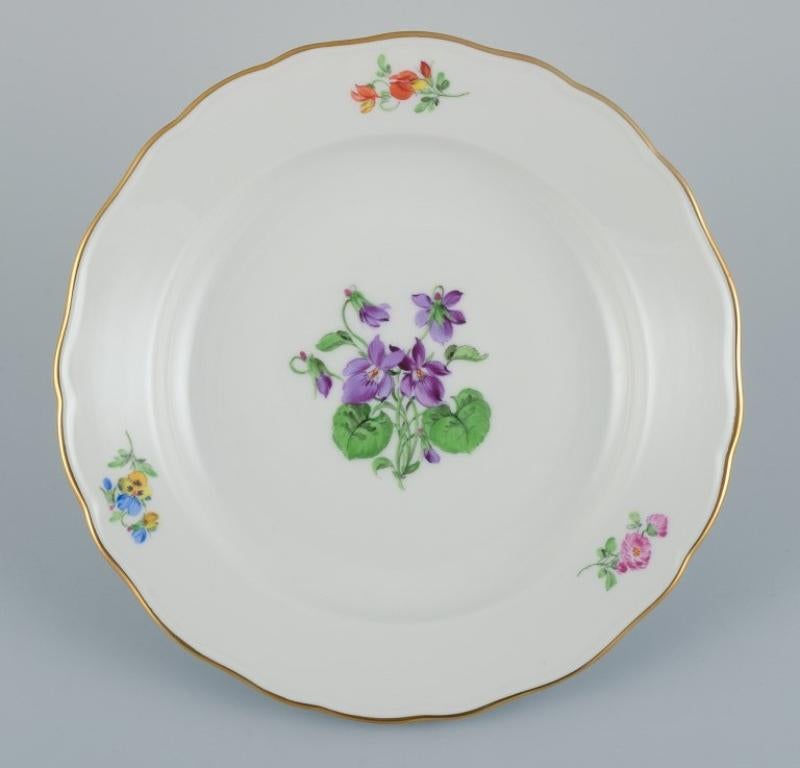 Mid-20th Century Meissen, Germany, Four Porcelain Plates Hand Painted with Various Floral Motifs 