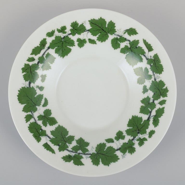 Meissen, Alemania, Vid de hiedra verde, dos tazas de café con platillos y cremera en Excelente estado para la venta en Copenhagen, DK