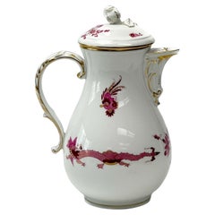 Meissen, Deutschland Kakiemon-D Drache, handbemaltes Porzellan, Kaffee- oder Schokoladenkanne