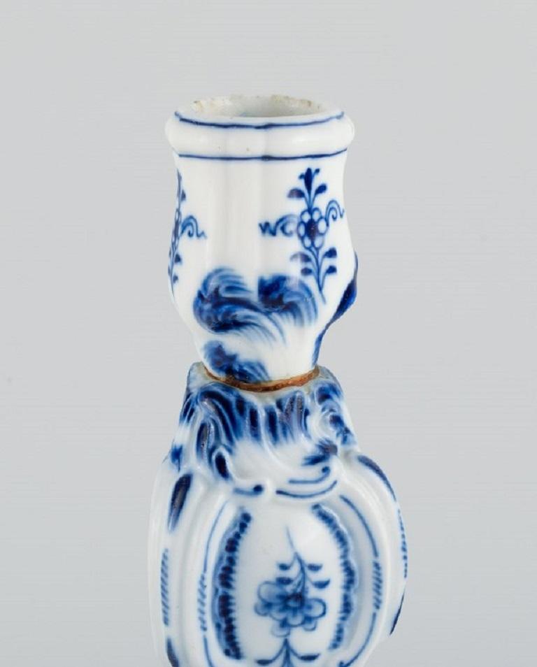 Hand-Painted Meissen, Germany, Large Antique Blue Onion Pattern Candlestick, 19th C For Sale