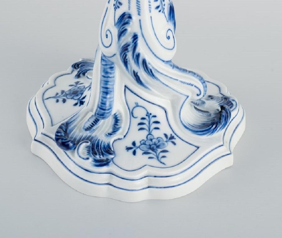 Meissen, Germany, Large Antique Blue Onion Pattern Candlestick, 19th C In Excellent Condition For Sale In Copenhagen, DK