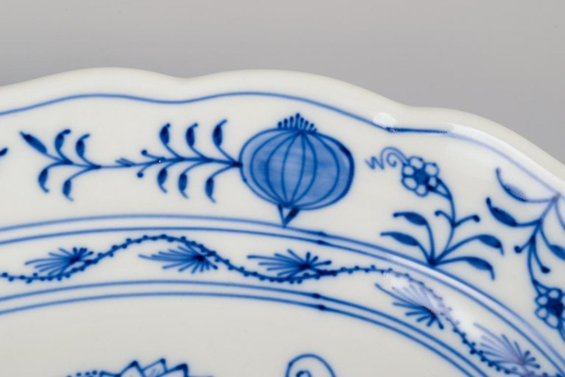 20th Century Meissen, Germany. Large oval Blue Onion serving platter.  For Sale