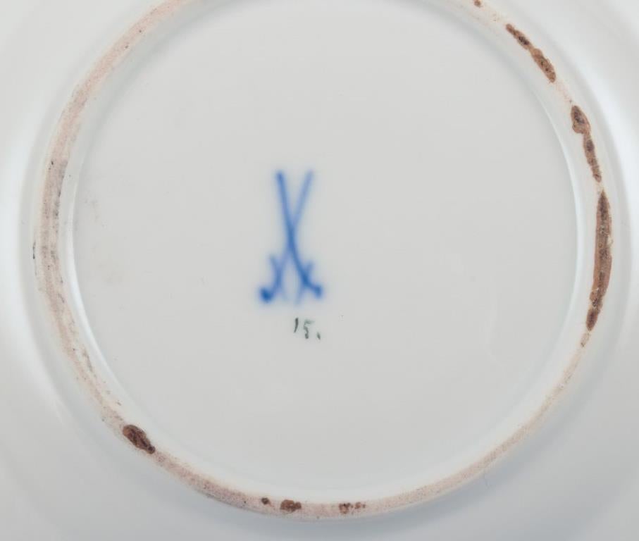 Meissen, Germania, vaso di senape con cucchiaio originale. Motivi floreali In condizioni ottime in vendita a Copenhagen, DK