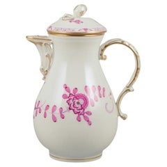 Meissen, Alemania. Cafetera de porcelana "Indio Rosa".