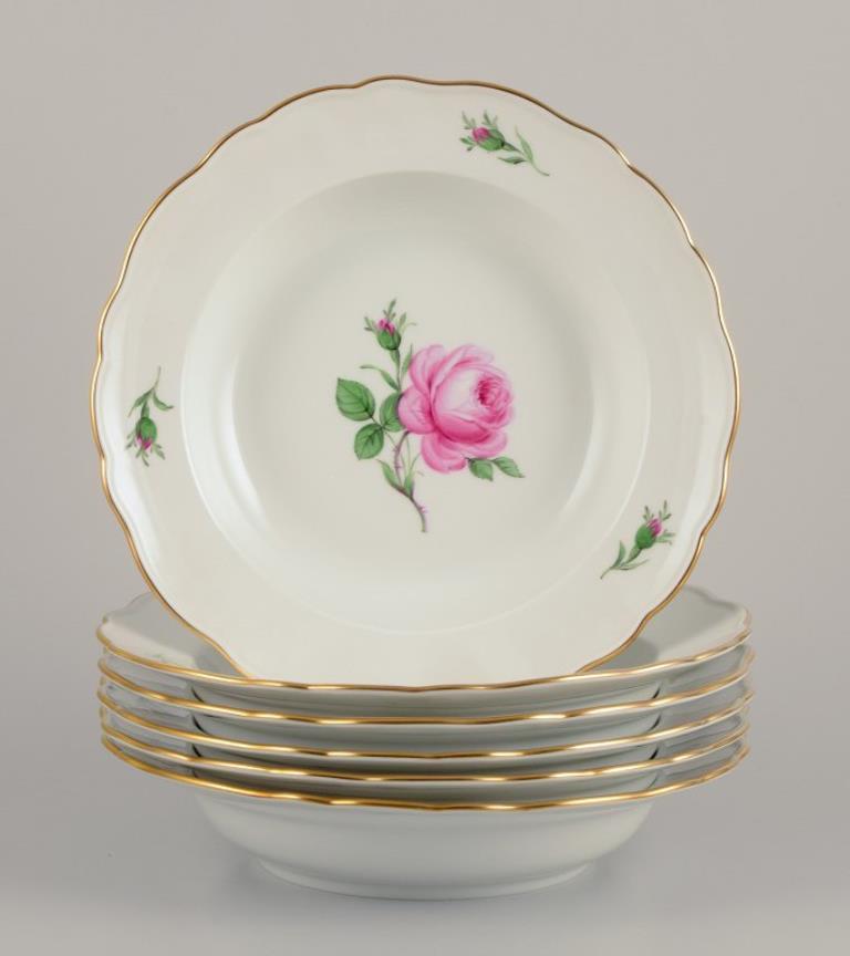 Meissen, Germania. "Pink Rose". Sei piatti profondi. Anni '20/'30