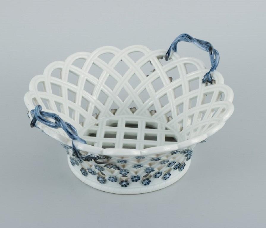 19th Century Meissen, Germany. Rare and Early Meissen Bowl / Basket with Pierced Rim For Sale