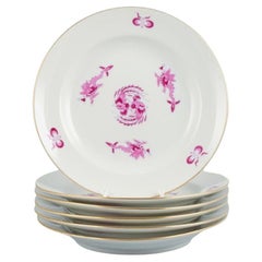 Meissen, Germany, Rich Court Dragon, Set of Six Plates in Purple, circa 1920