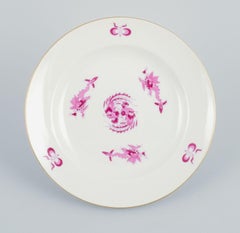 Meissen, Germany. Rich Court Dragon. Set of Six Plates in Purple, circa 1920