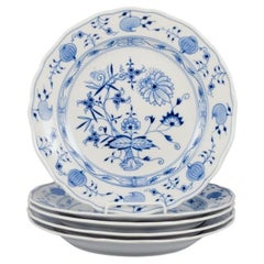 Vintage Meissen, Germany. Set of five Blue Onion pattern dinner plates.