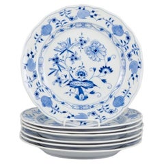Meissen, Germany. Set of seven Blue Onion pattern dinner plates. 