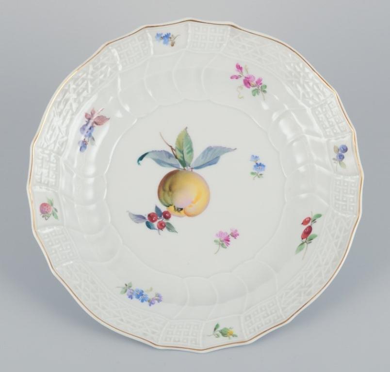 Meissen, Germany. Set of six antique deep porcelain dinner plates. 1