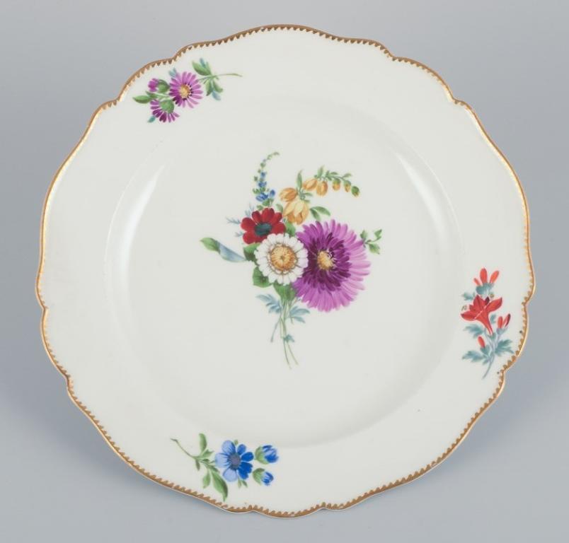 Dipinto a mano Meissen, Germania. Set di sei piatti antichi in porcellana. Ca 1800 in vendita