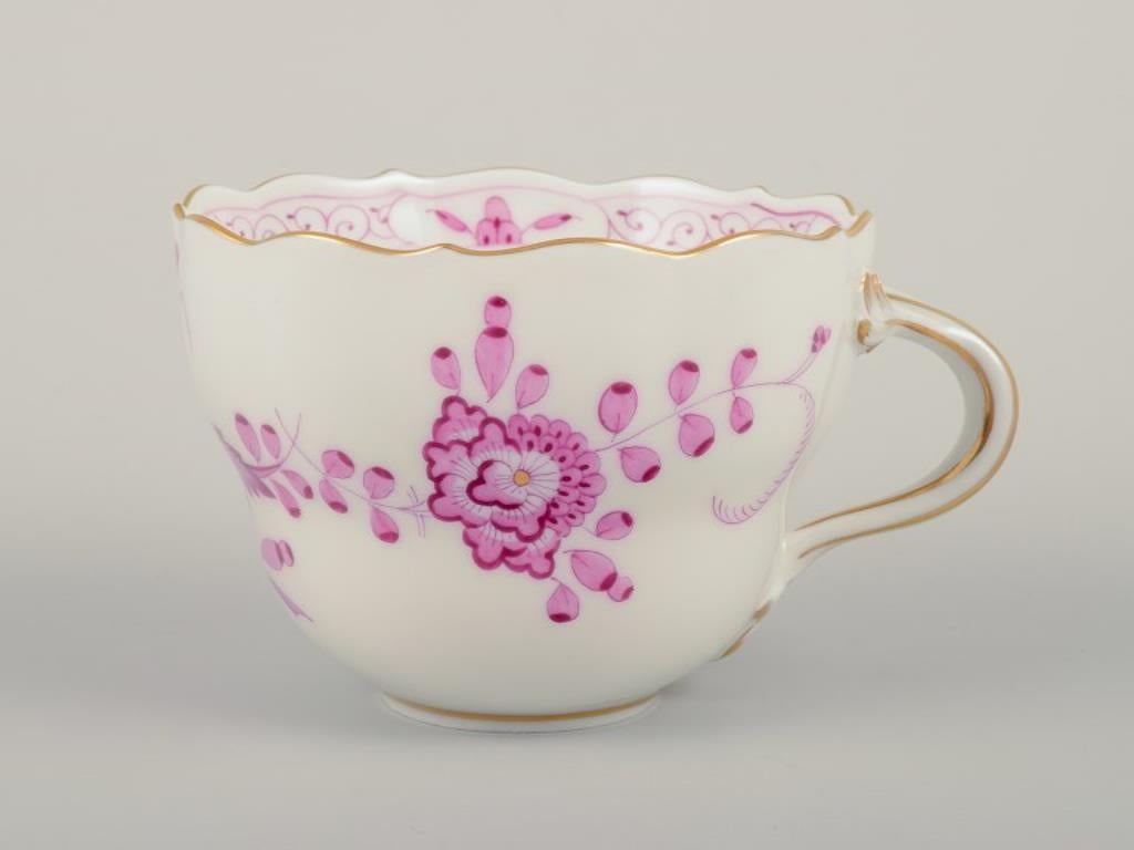 Meissen, Alemania. Juego de seis pares de tazas de café de porcelana 