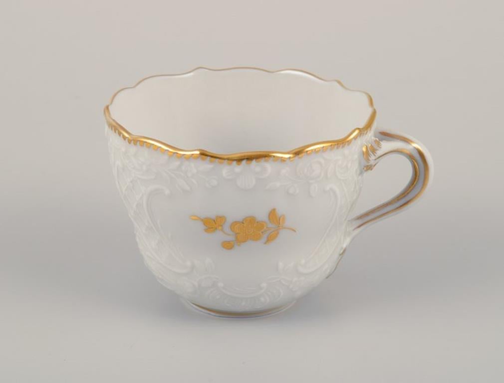 Tedesco Meissen, Germania. Set da caffè per sei persone in porcellana. Inizio del XX secolo. in vendita