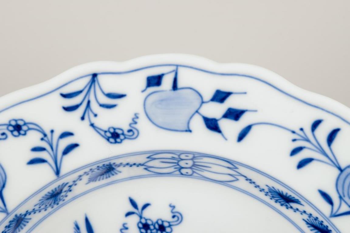 Meissen, Germany. Three Blue Onion Pattern deep plates. Hand-painted porcelain. 1
