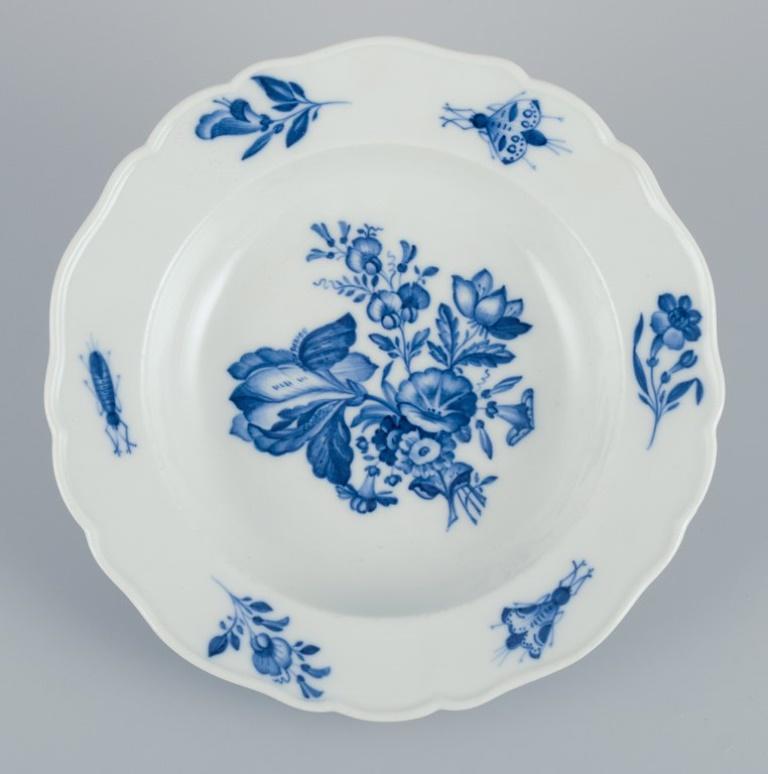 Meissen, Germany, three large deep plates.
Hand-decorated with flowers and insects in blue.
19th century.
Marked.
First factory quality.
Perfect condition.
Dimensions of two plates: 24.0 cm x 4.0 cm.
Dimensions of smaller plate: Diameter 22.5 cm x